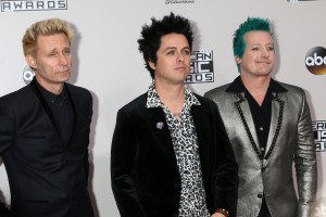 LOS ANGELES - NOV 20:  Mike Dirnt, Billie Joe Armstrong, Tr? Coo